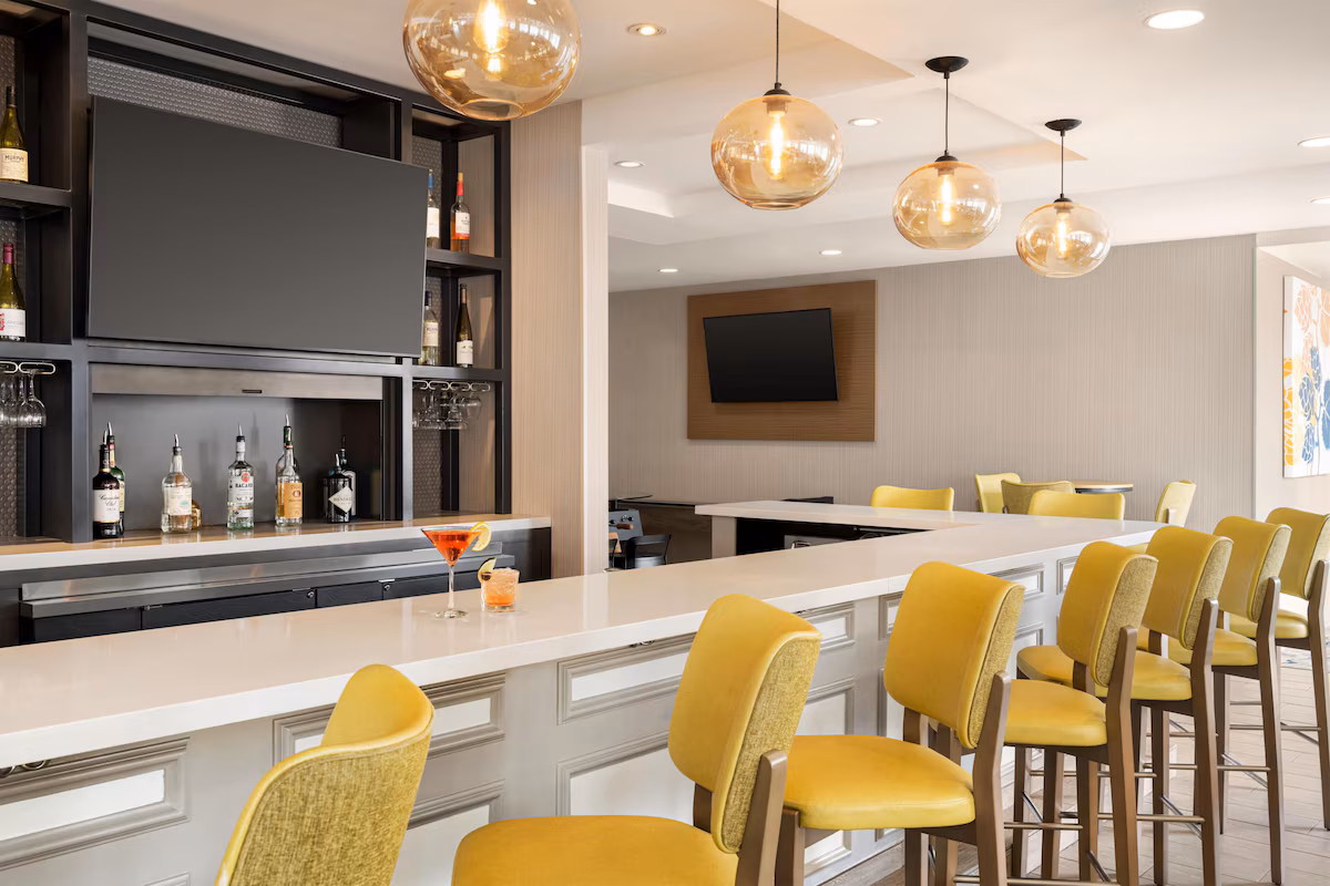 Hilton Garden Inn Fort Collins - Image 4