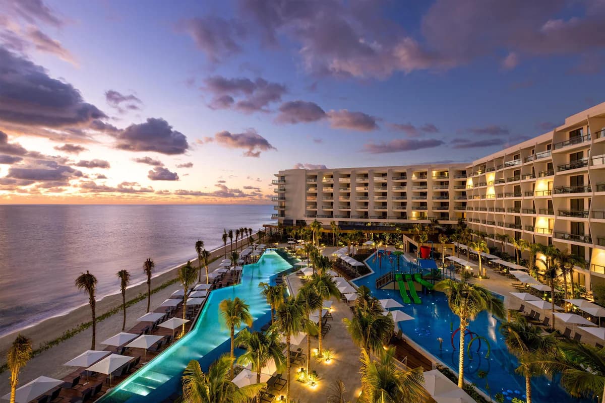 Hilton Cancun, an All-Inclusive Resort - Image 1