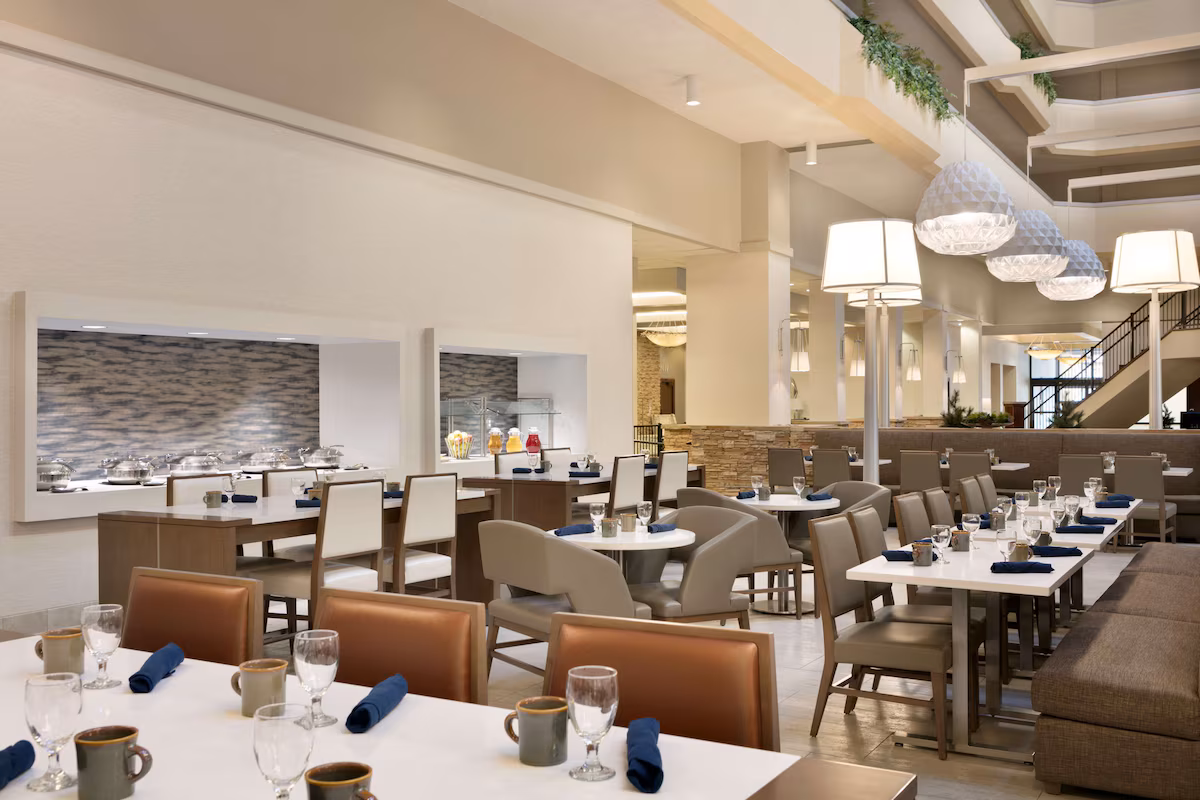 Hilton Fort Collins - Image 5