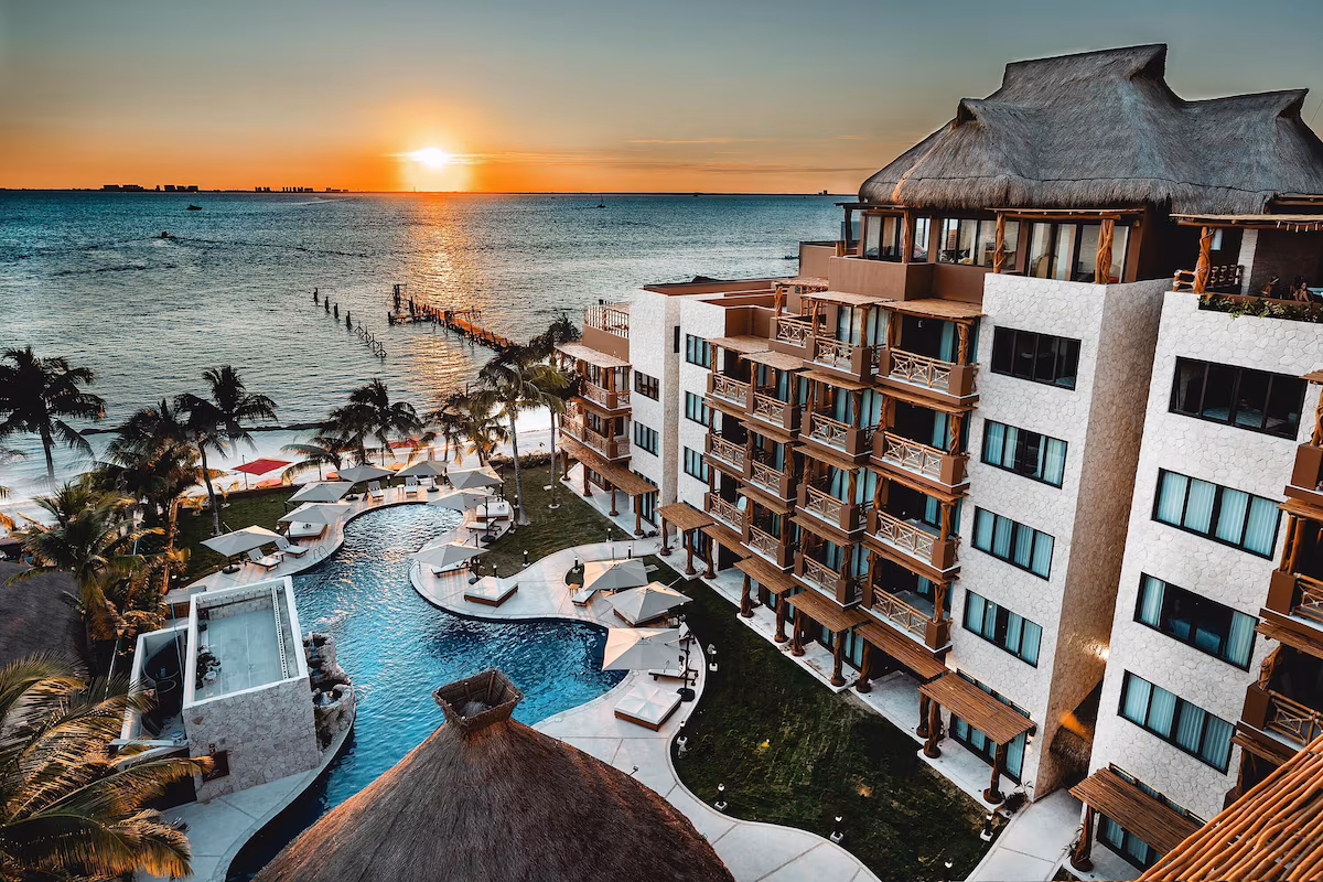 Esplendor by Wyndham Isla Mujeres Boutique All Inclusive - Image 1