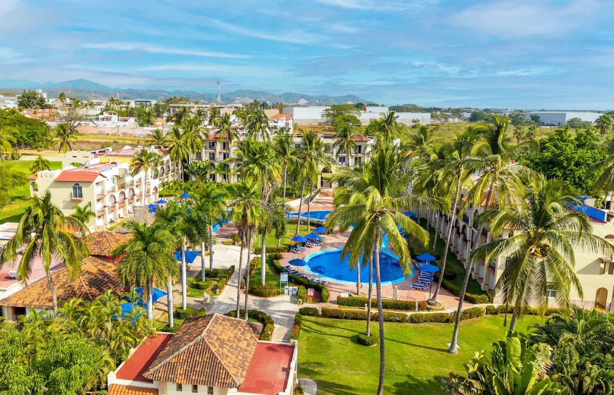 Grand Decameron Complex Bucerias, A Trademark All Inclusive - Image 1