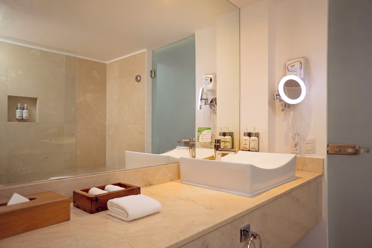 Hotel Flamingo Cancun All Inclusive - Image 8