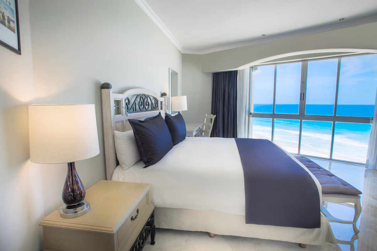 Sandos Cancun - Image 7