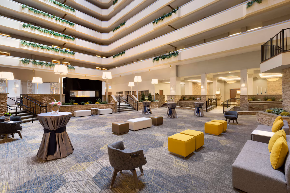 Hilton Fort Collins - Image 3