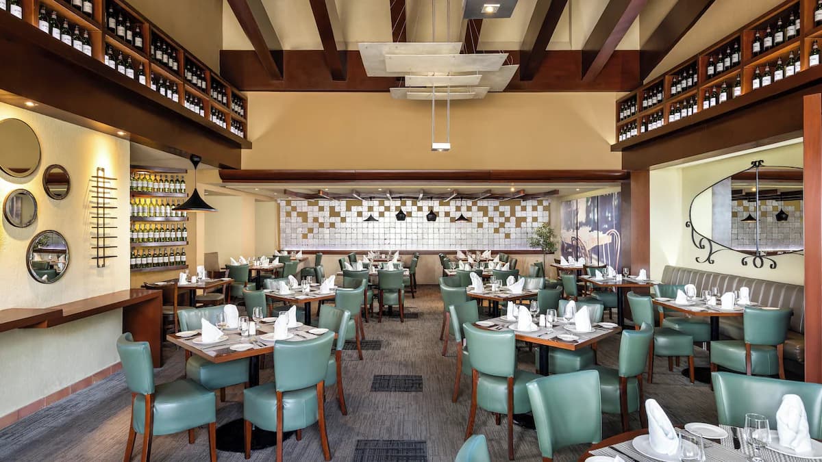 Holiday Inn Club Vacations The Royal Cancun All Inclusive - Image 2