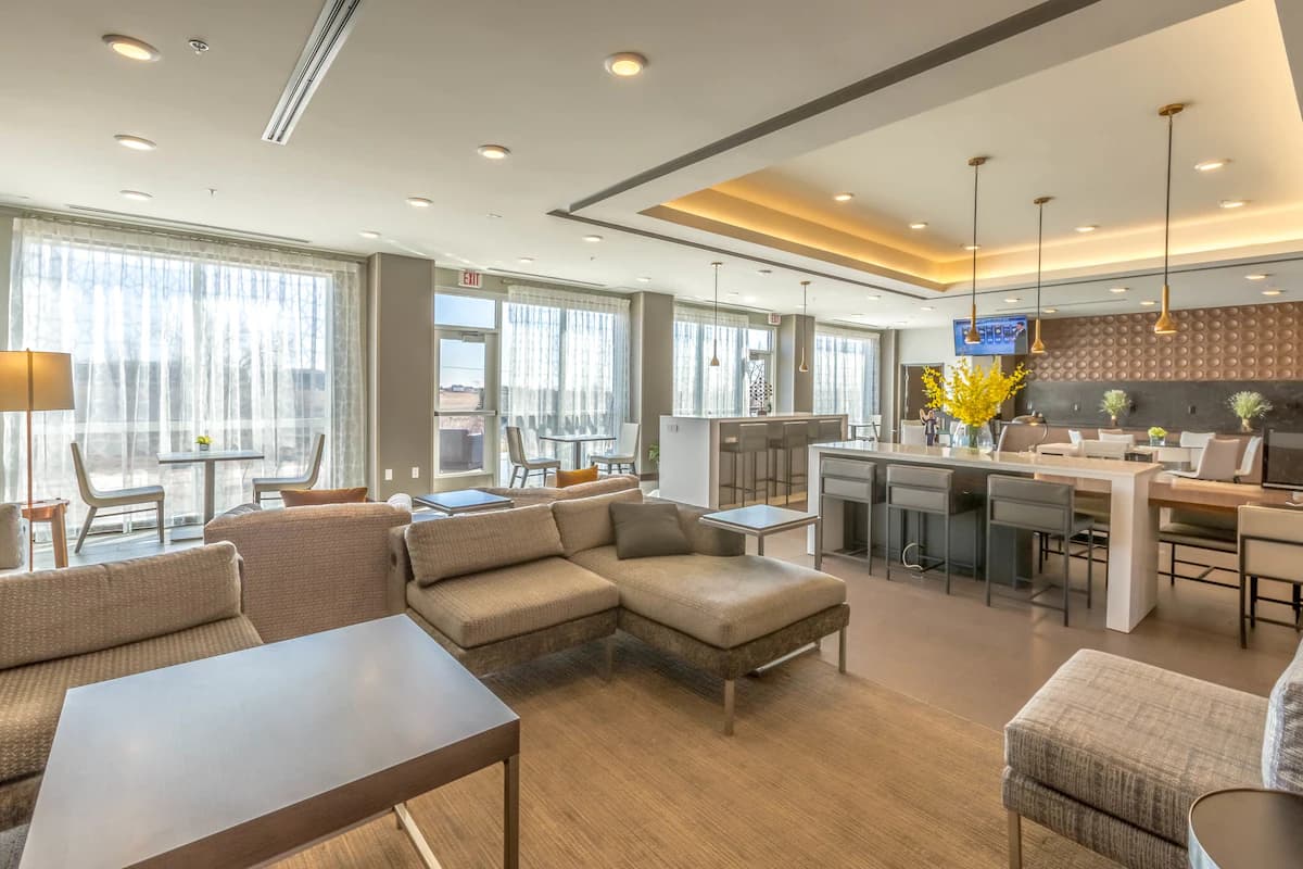 Wingate by Wyndham Loveland - Image 4