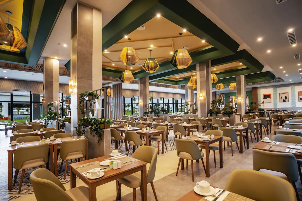Hotel Riu Latino - Image 2