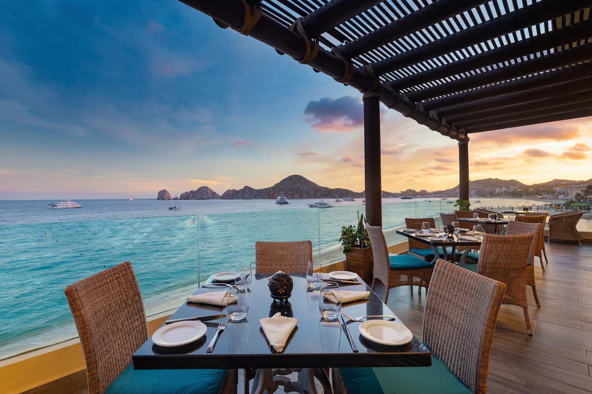 Villa del Arco Beach Resort & Spa Cabo San Lucas - Image 4