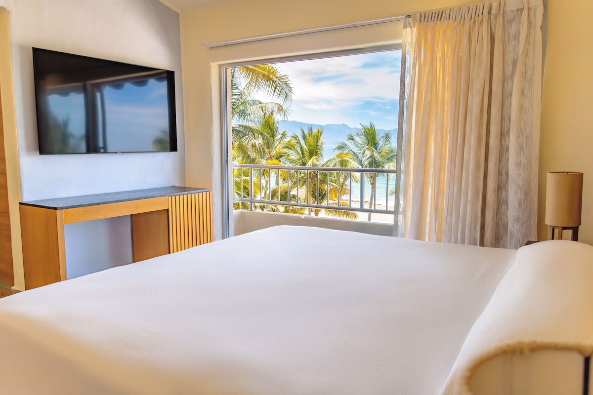 Hotel Friendly Fun Vallarta - Image 4