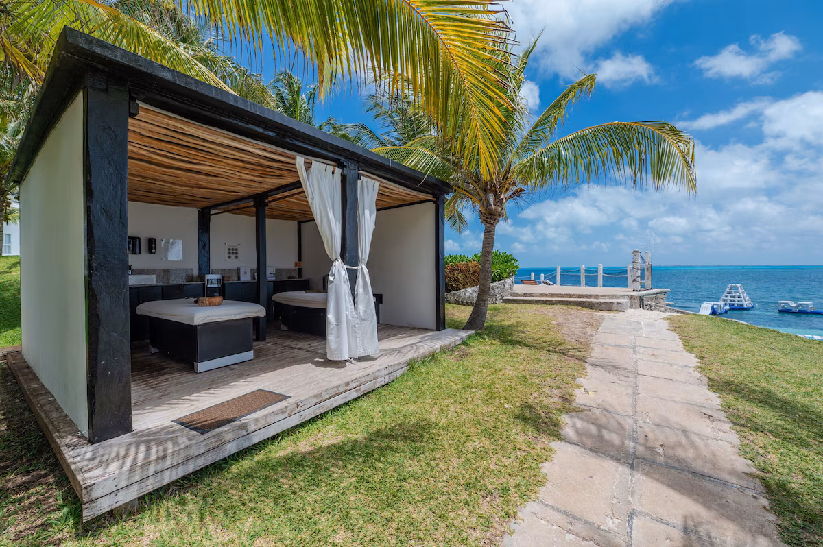 Hotel Dos Playas Faranda Cancún - Image 9