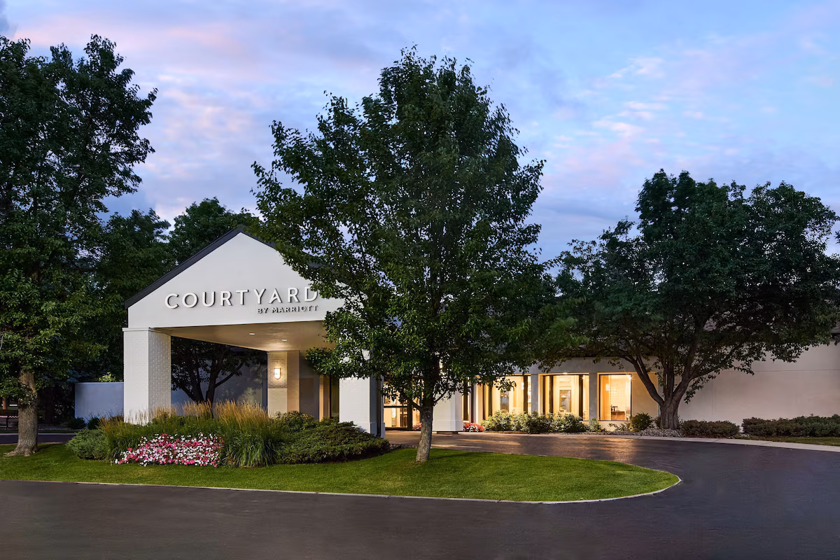 Courtyard by Marriott Fort Collins - Image 1