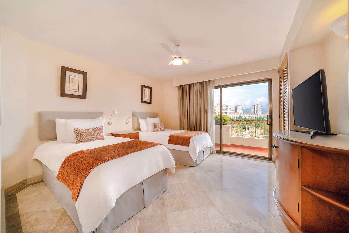 Velas Vallarta - Image 6
