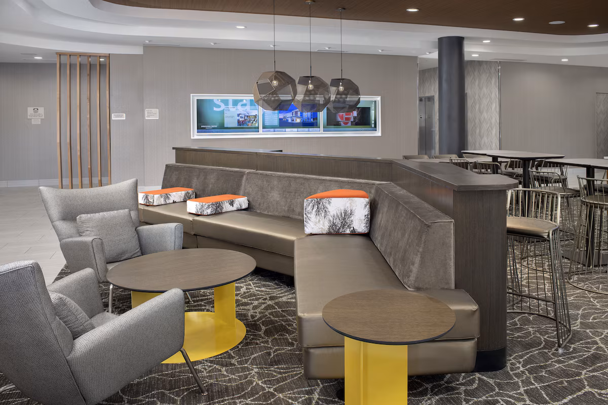 SpringHill Suites by Marriott Loveland Fort Collins/Windsor - Image 2