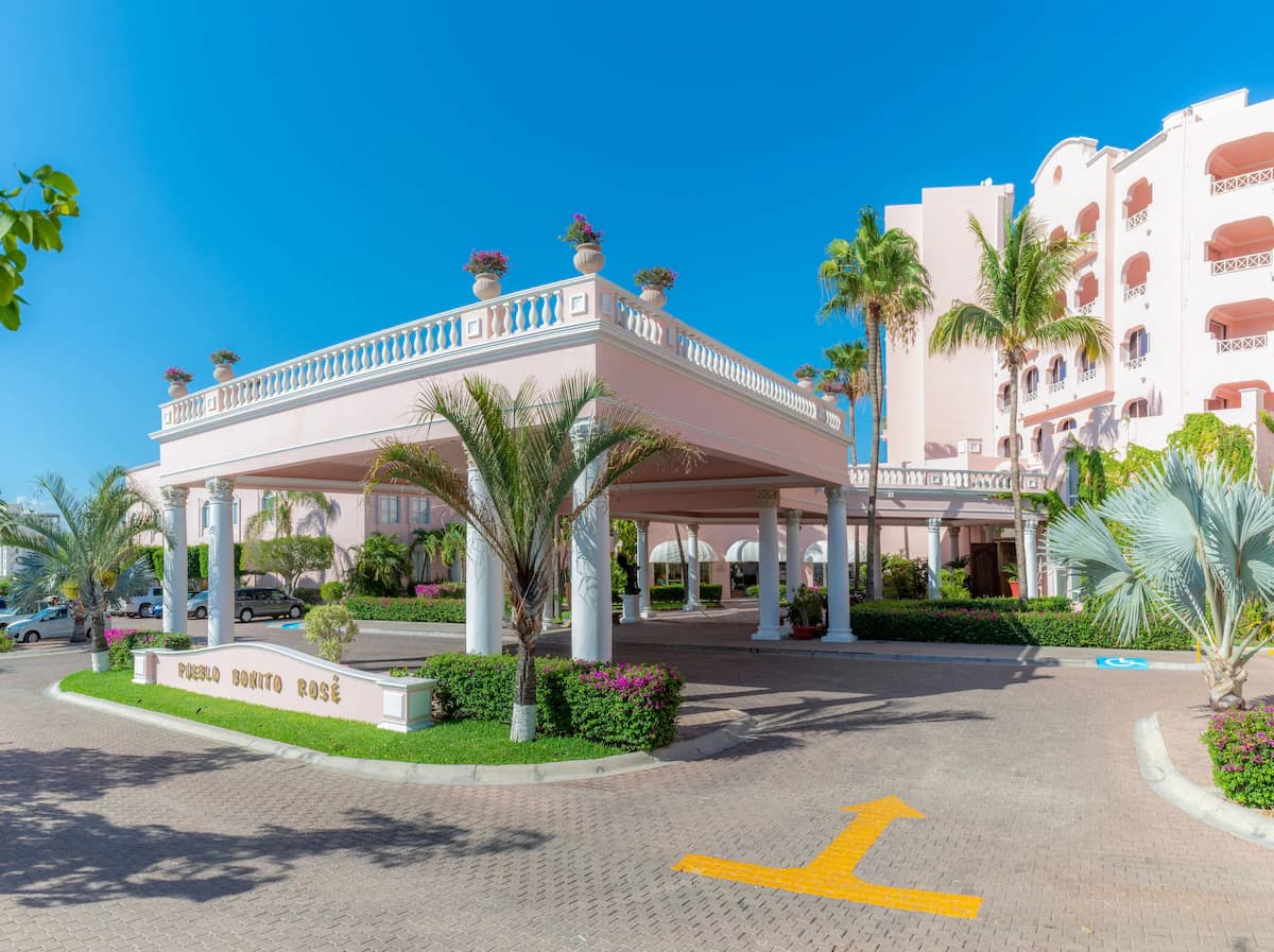 Pueblo Bonito Rosé Resort & Spa - Image 1