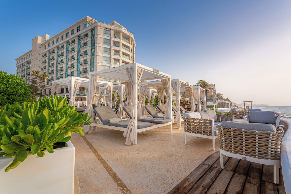 Sandos Cancun - Image 9