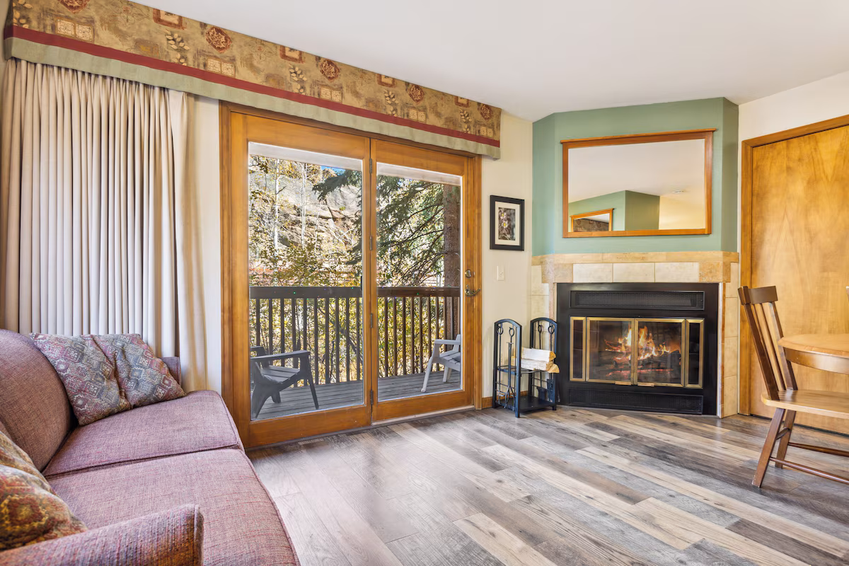 Ponderosa Lodge - Image 3