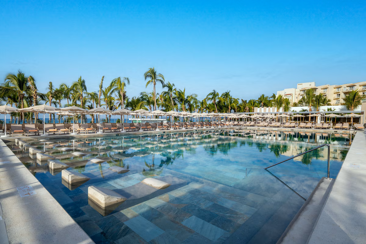 Hotel Riu Palace Pacifico - Image 10