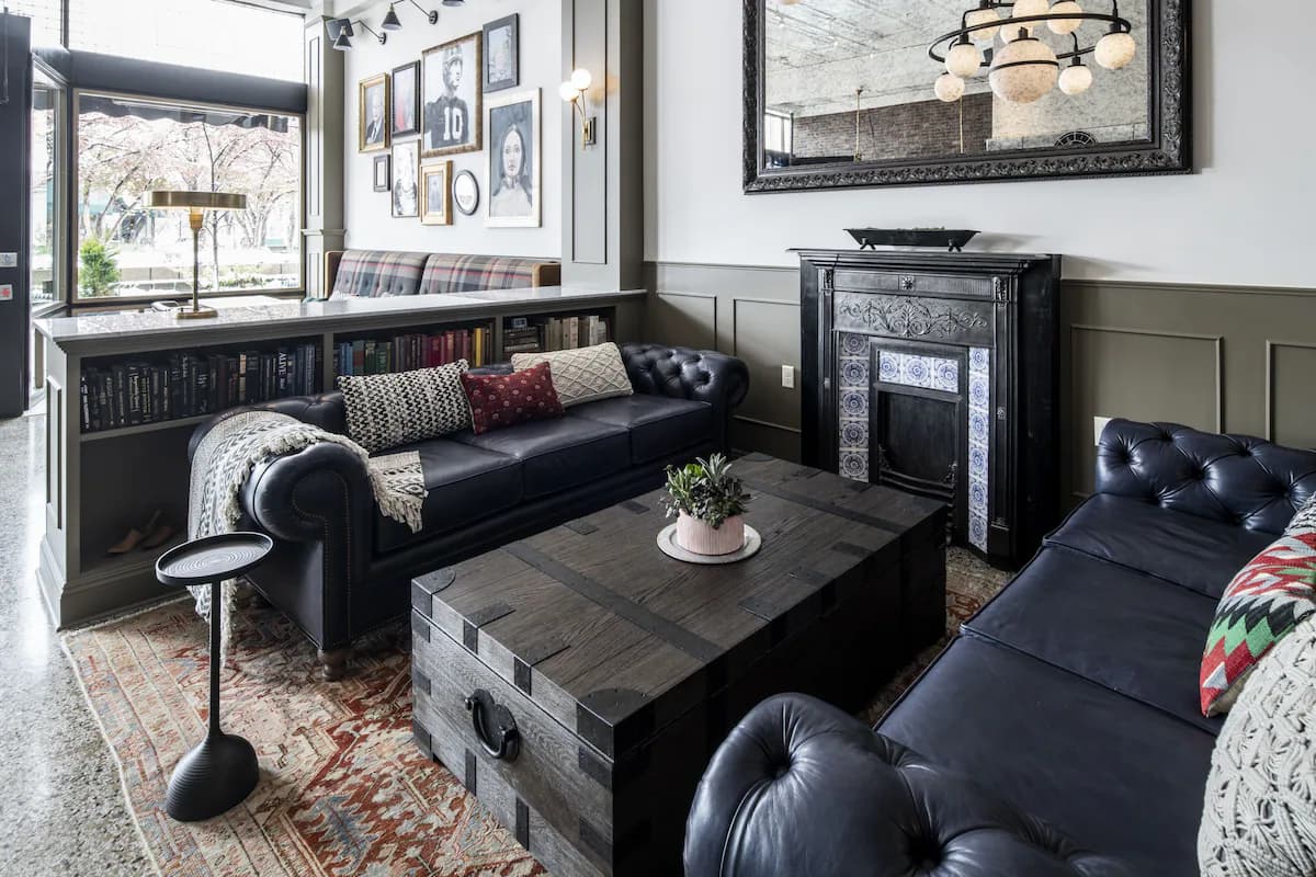 The Armstrong Hotel - Image 4