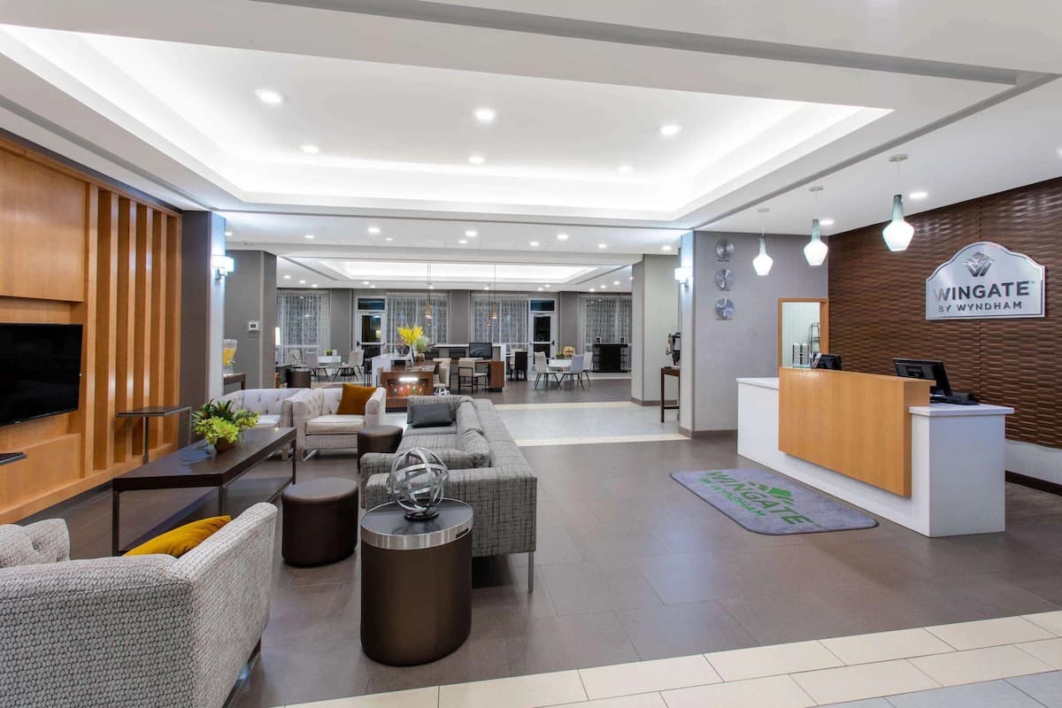 Hawthorn Extended Stay by Wyndham Loveland - Image 2