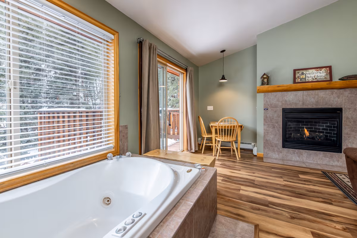 Stonebrook Resort - Adults Only - Image 7