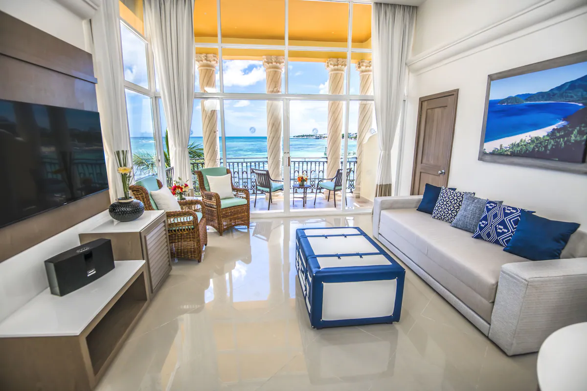 Wyndham Alltra Playa del Carmen Adults Only All Inclusive - Image 5