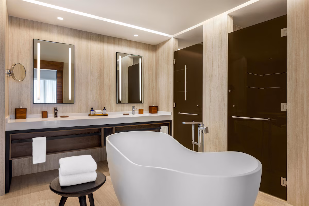Hilton Cancun, an All-Inclusive Resort - Image 9