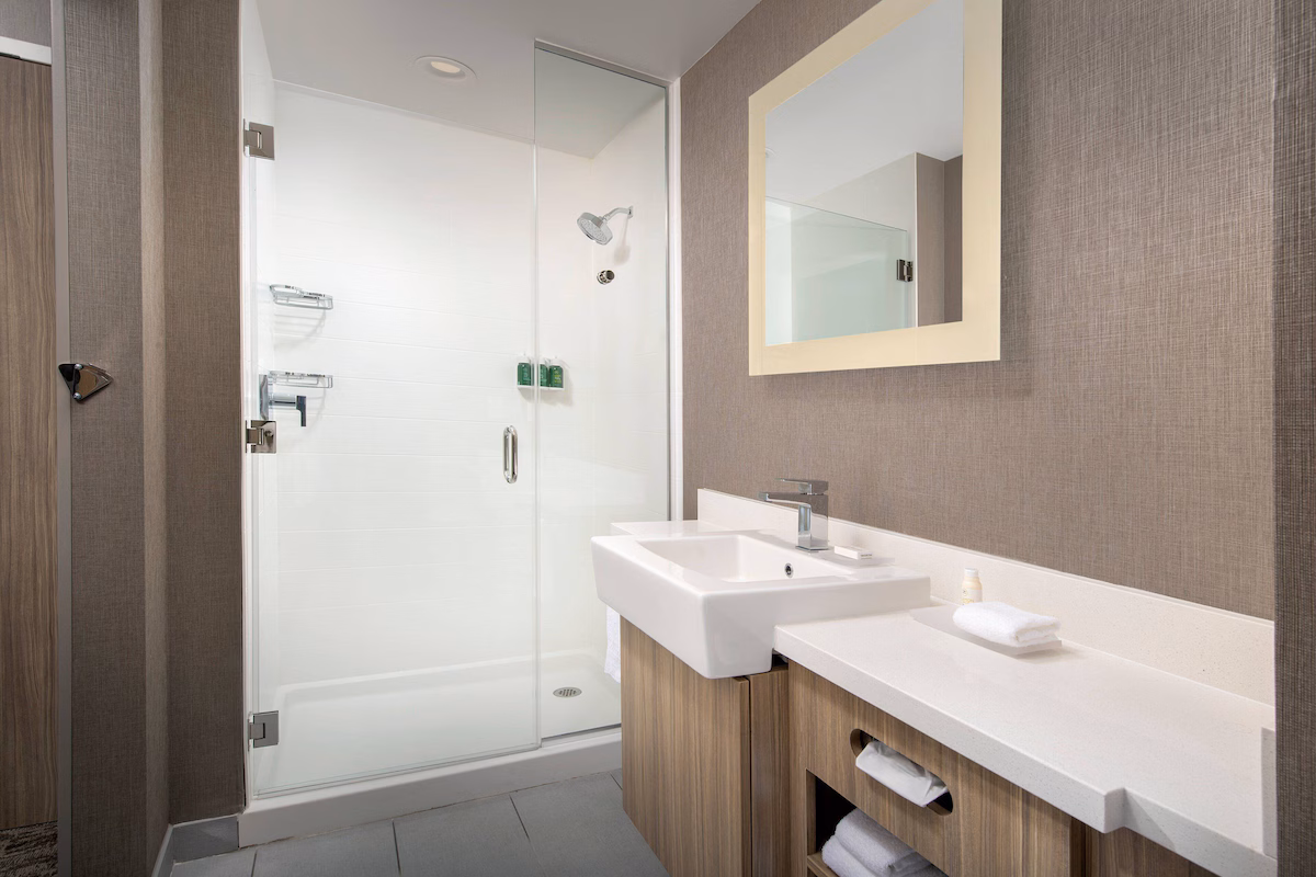 SpringHill Suites by Marriott Loveland Fort Collins/Windsor - Image 8