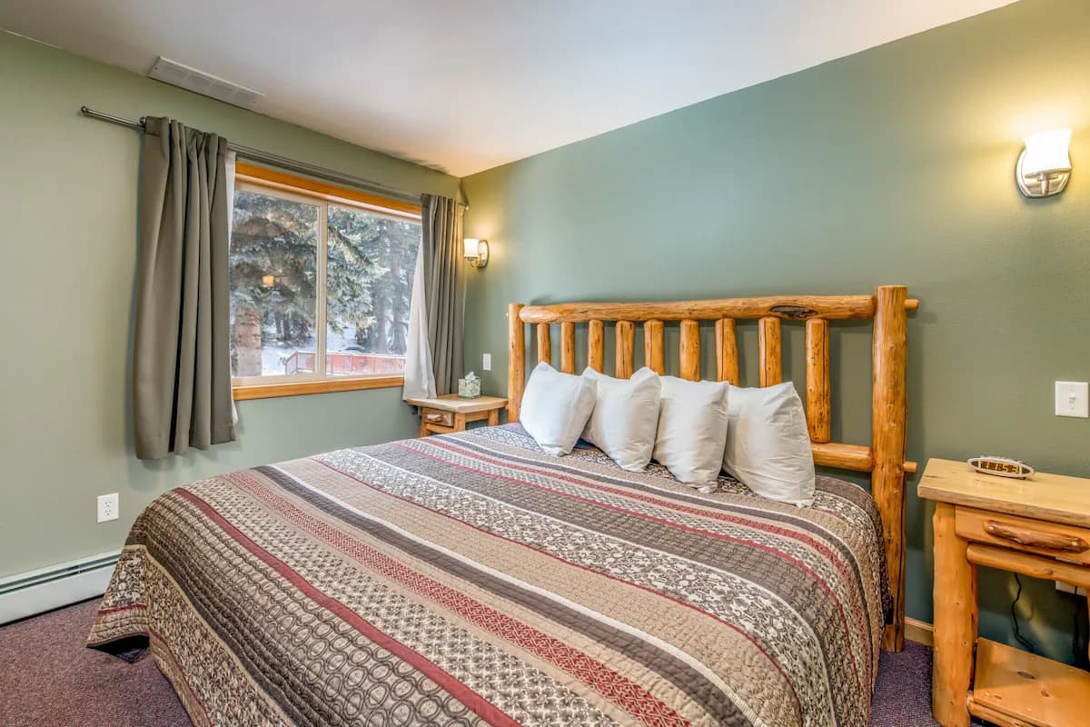 Stonebrook Resort - Adults Only - Image 6