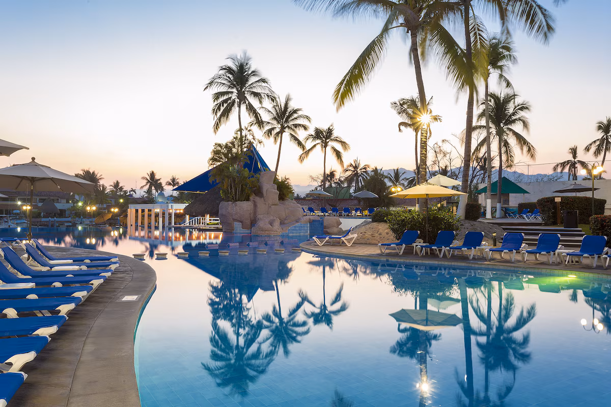 Vamar Vallarta All Inclusive Marina & Beach Resort - Image 11