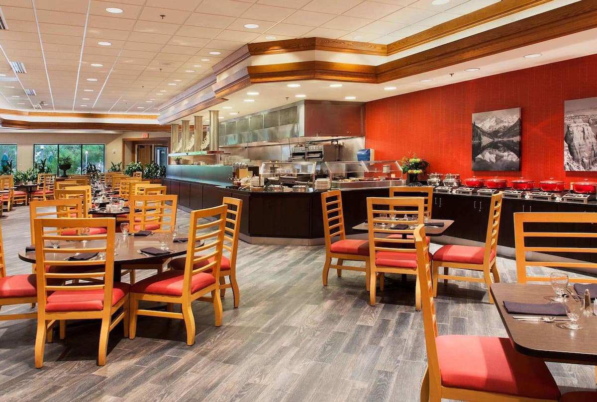 DoubleTree by Hilton Hotel Grand Junction - Image 5