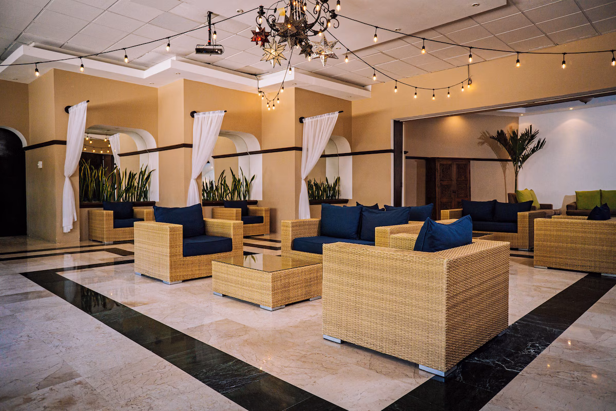 Hotel Flamingo Cancun All Inclusive - Image 2
