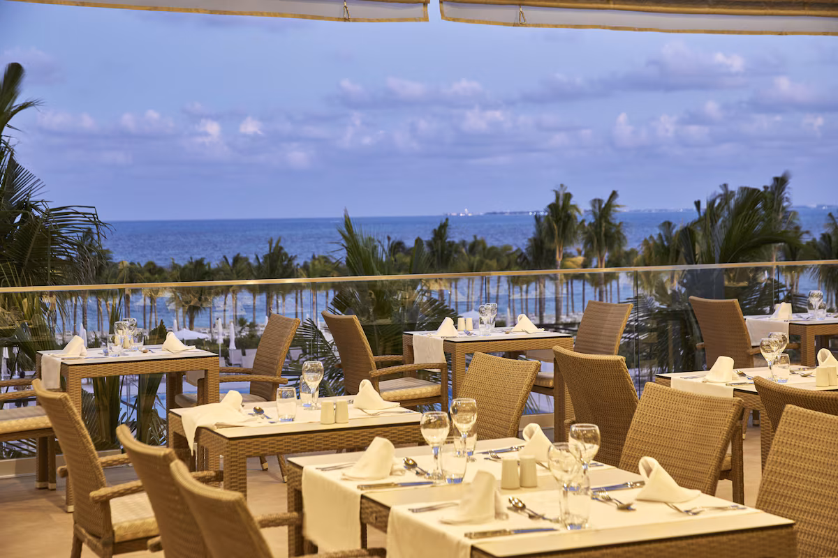 Hotel Riu Palace Costa Mujeres - Image 5