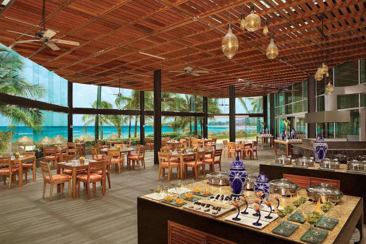Krystal Grand Cancún All Inclusive - Image 2
