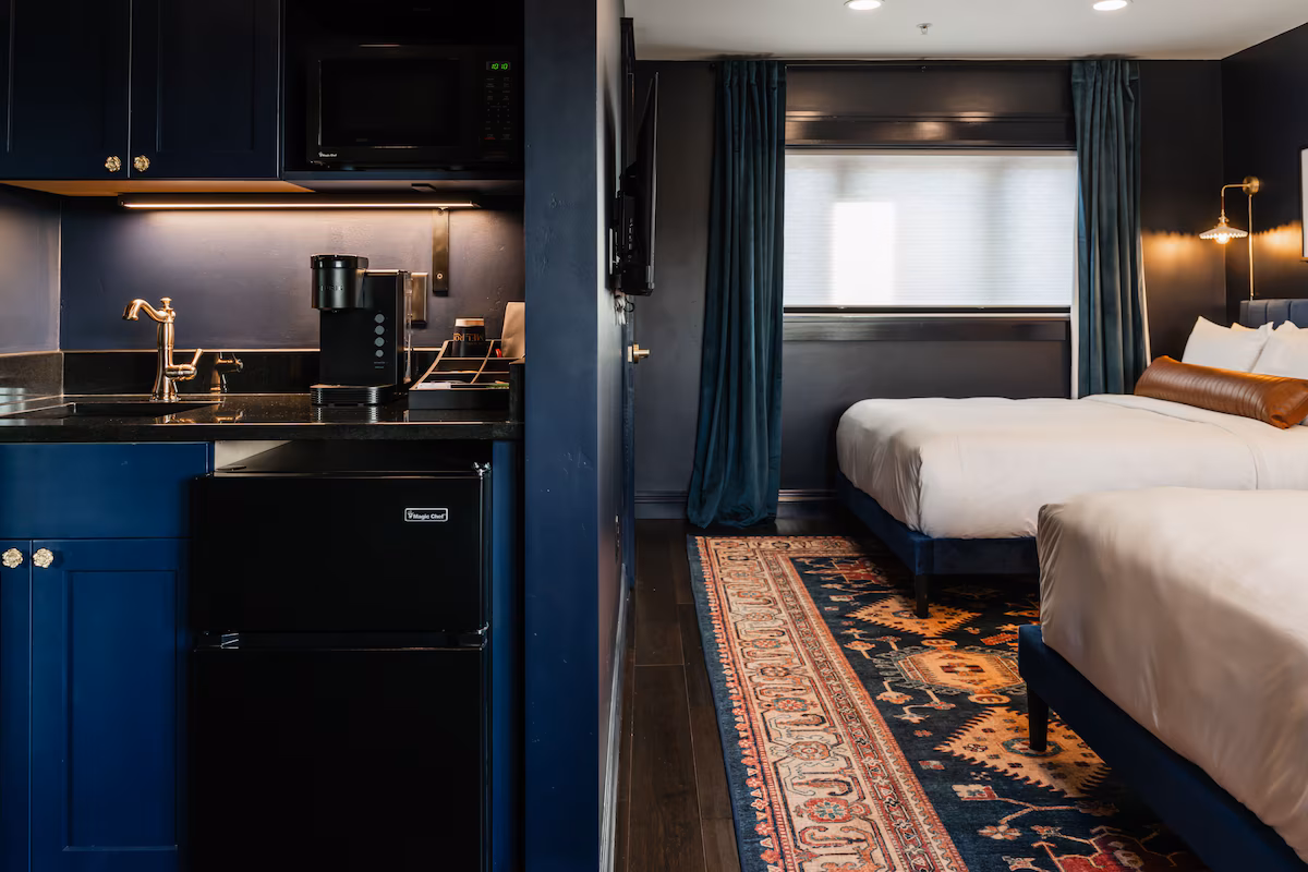 The Hotel Melrose - Image 8