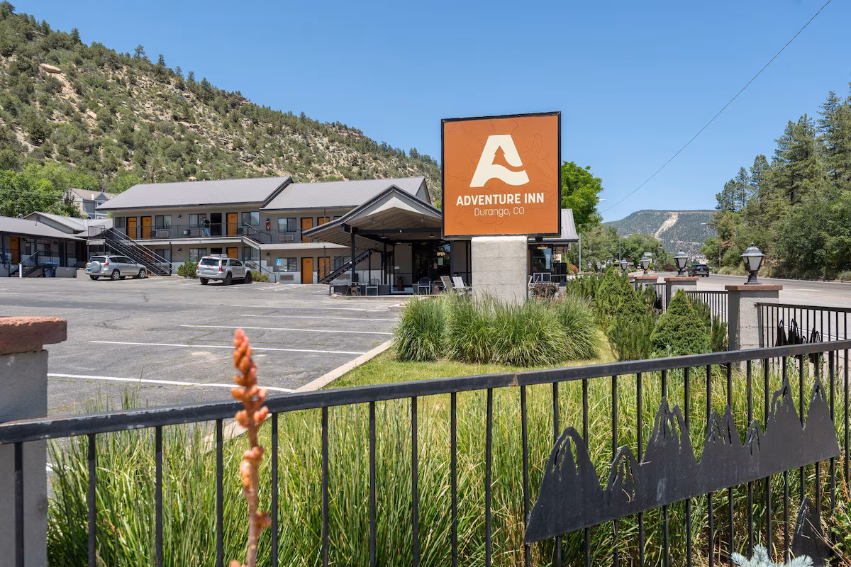 Adventure Inn Durango - Image 1