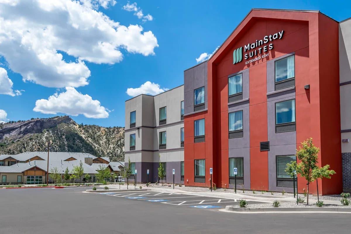 MainStay Suites Durango - Image 1
