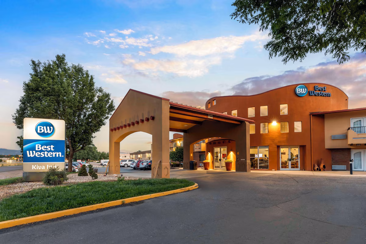 Best Western Kiva Inn - Image 1