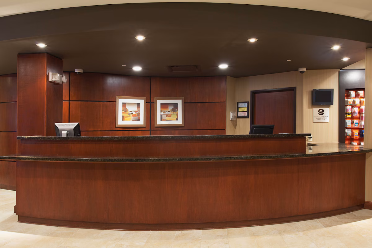 Courtyard by Marriott Grand Junction - Image 2