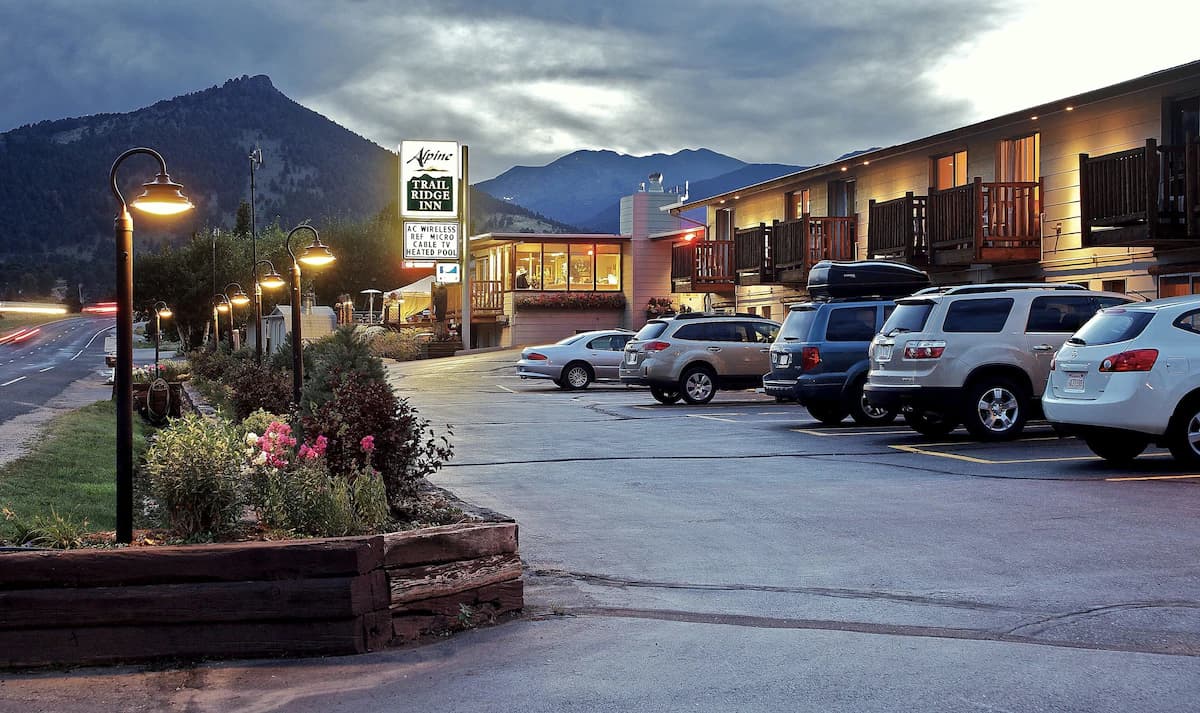 Alpine Trail Ridge Inn - Image 10