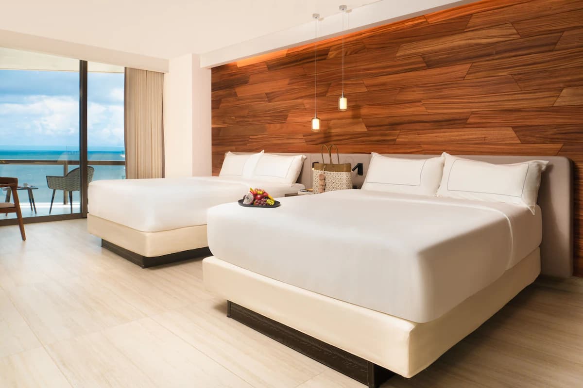 Hilton Cancun, an All-Inclusive Resort - Image 8