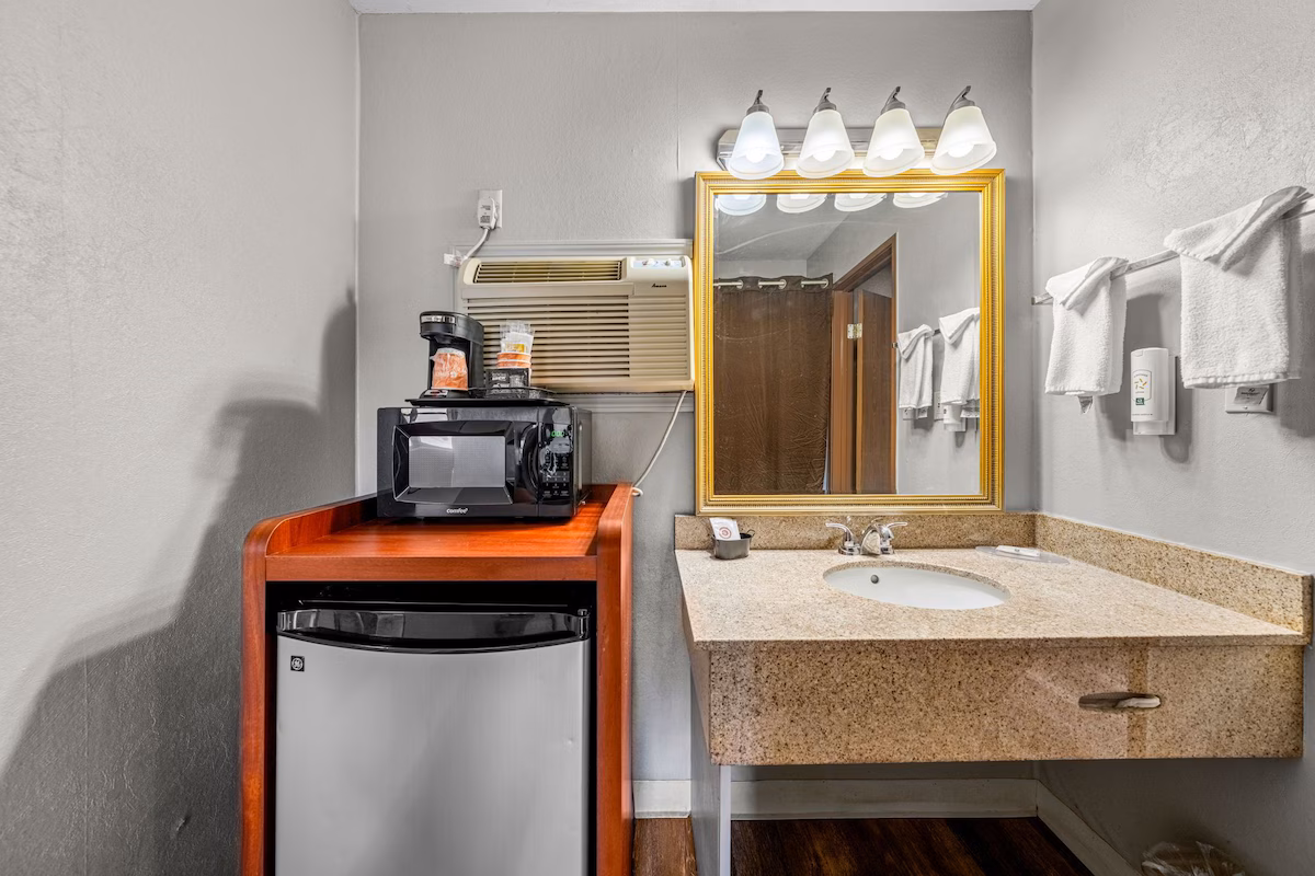 Quality Inn Durango - Image 7