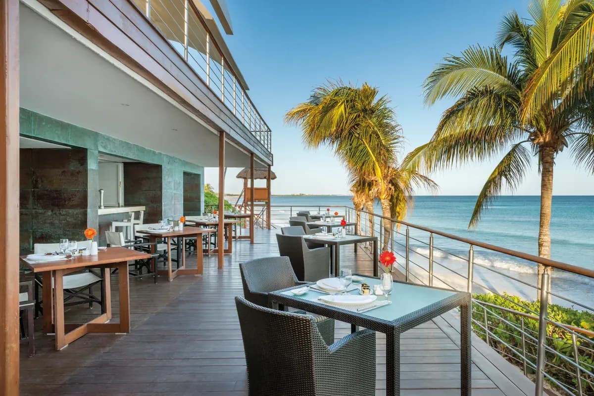 Blue Diamond Luxury Boutique Hotel - Image 1