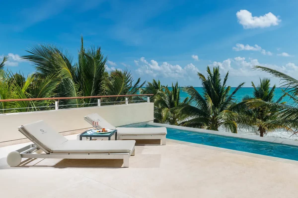 Blue Diamond Luxury Boutique Hotel - Image 4