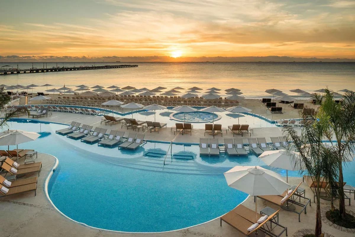 Playacar Palace All Inclusive Resort - Image 7