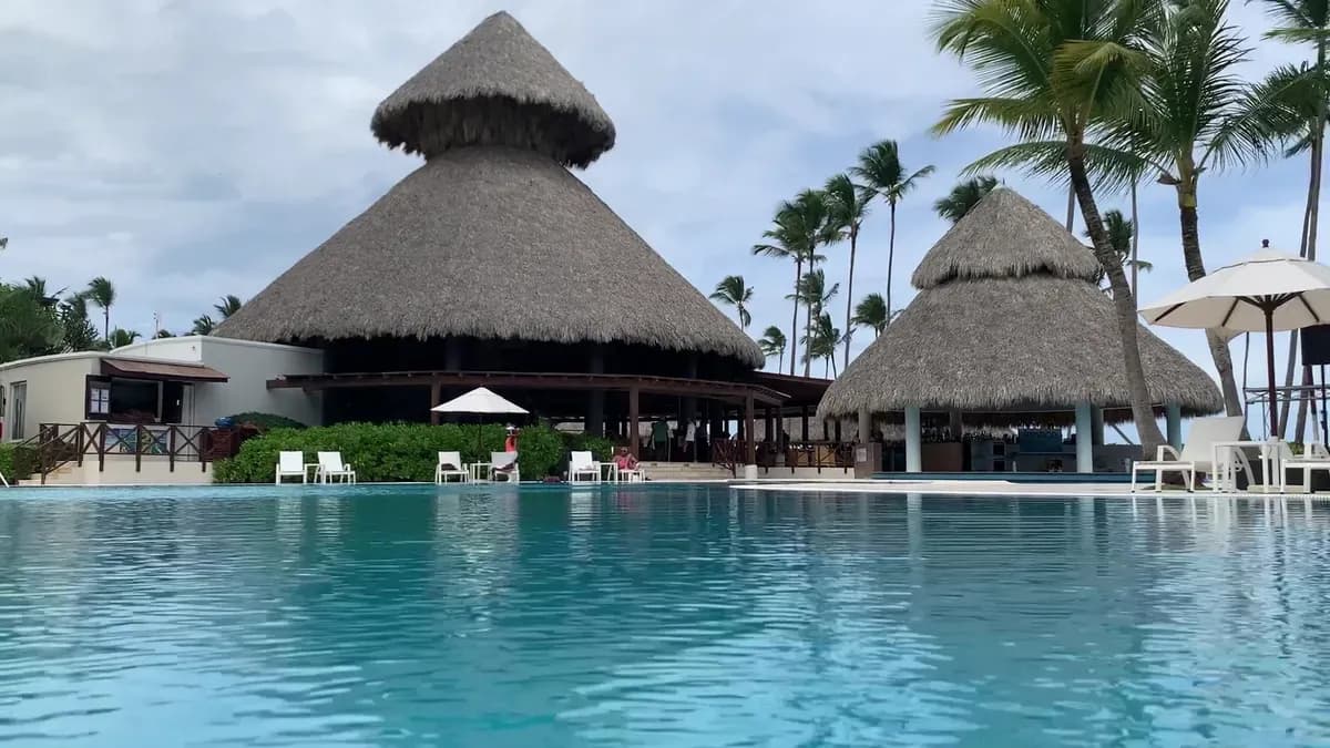 Secrets Royal Beach Punta Cana - Image 9
