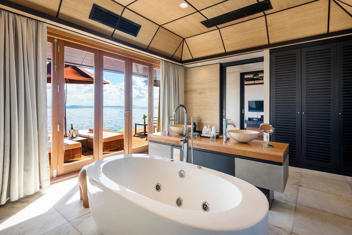 Lily Beach Resort and Spa - Image 3