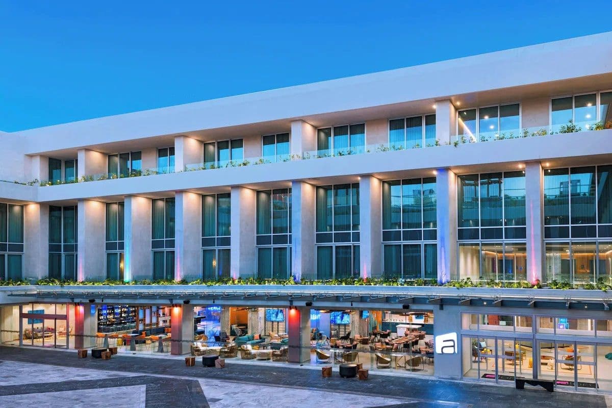 Aloft Playa Del Carmen - Image 1