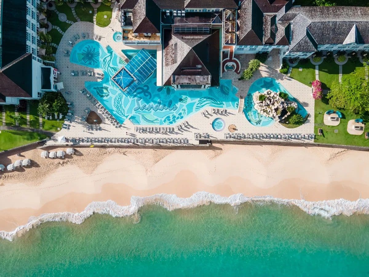 Sandals Regency La Toc - Image 1