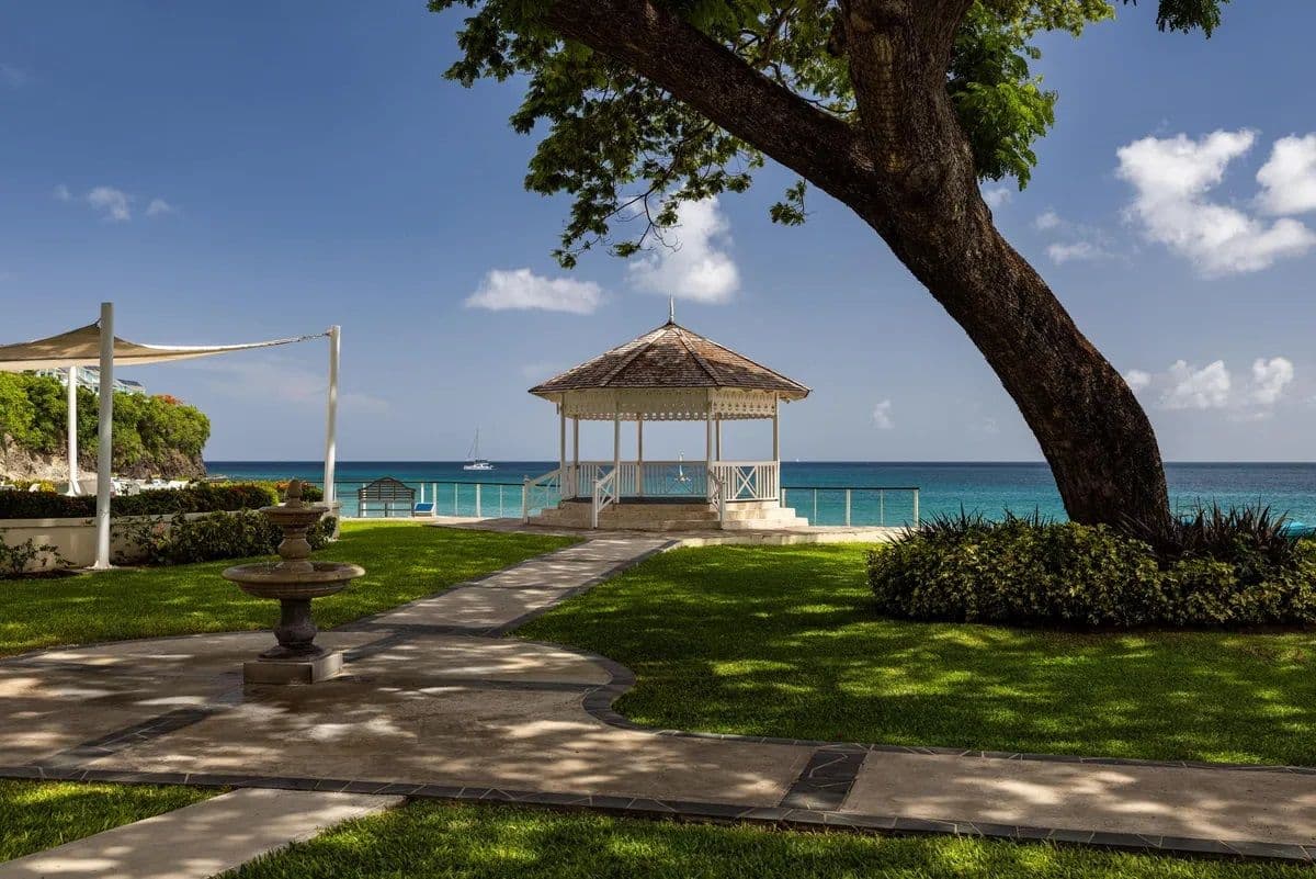 Sandals Regency La Toc - Image 7