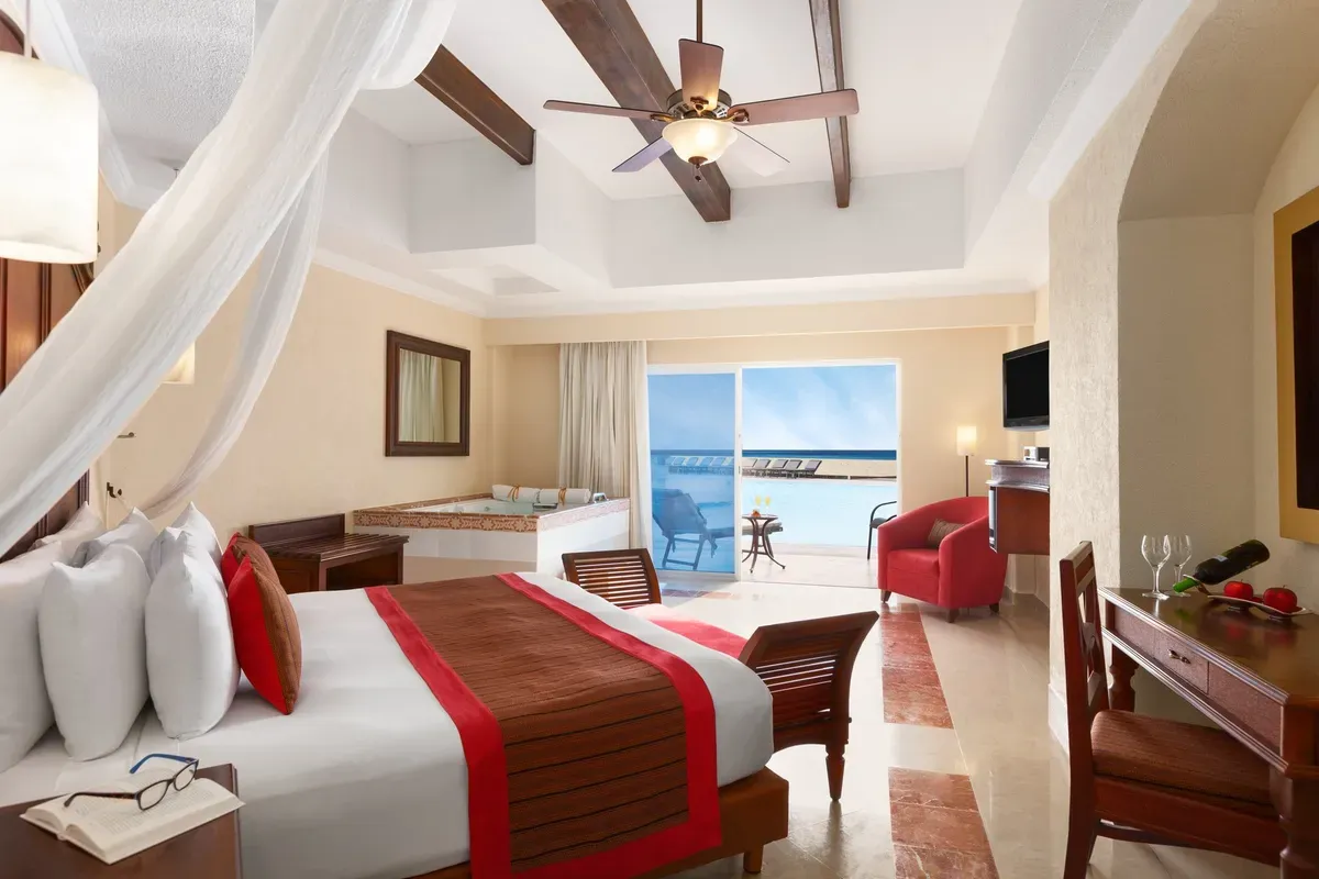 Hyatt Vivid Playa del Carmen - Image 5